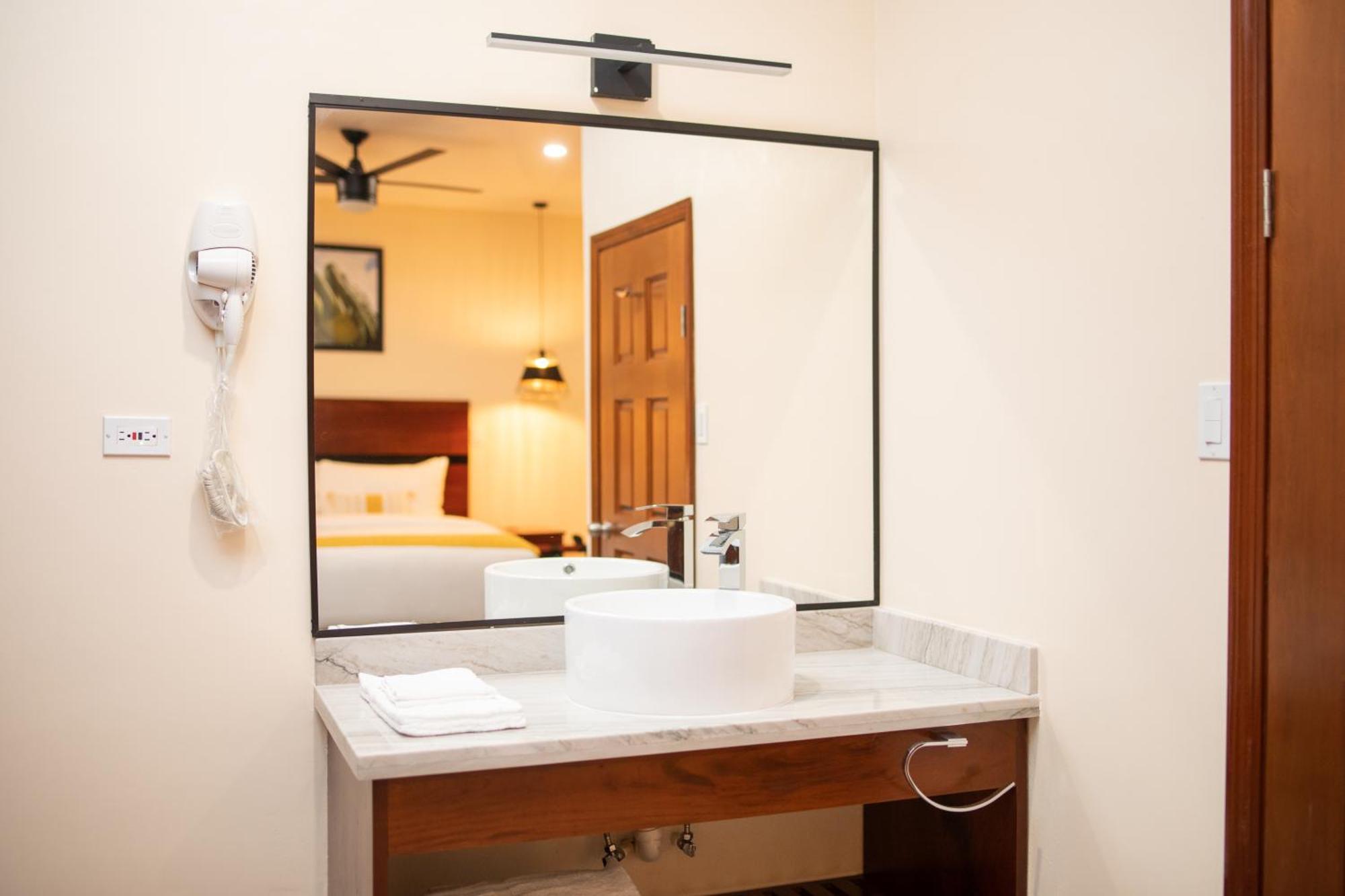 The West House Boutique Hotel سان إجناسيو المظهر الخارجي الصورة